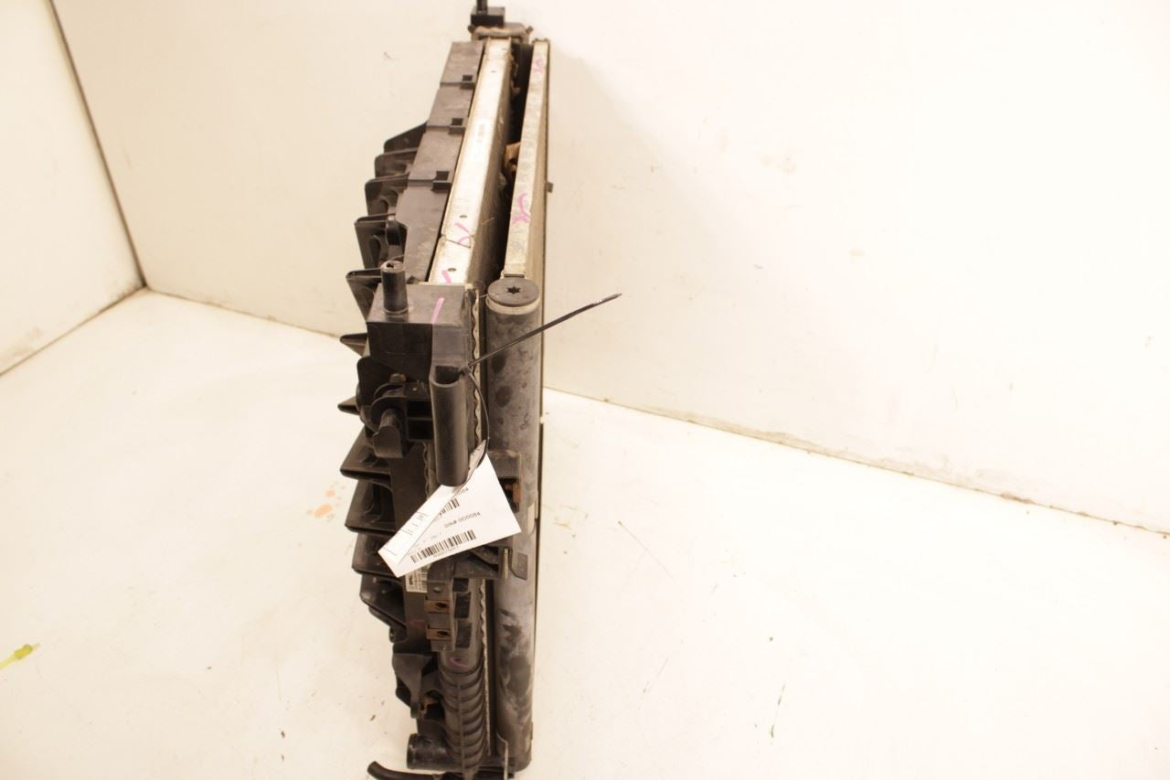 17-19 GMC Acadia SLT-1 3.6L AWD Engine Cooling Radiator Fan Assy 85557760 *ReaD* - Alshned Auto Parts