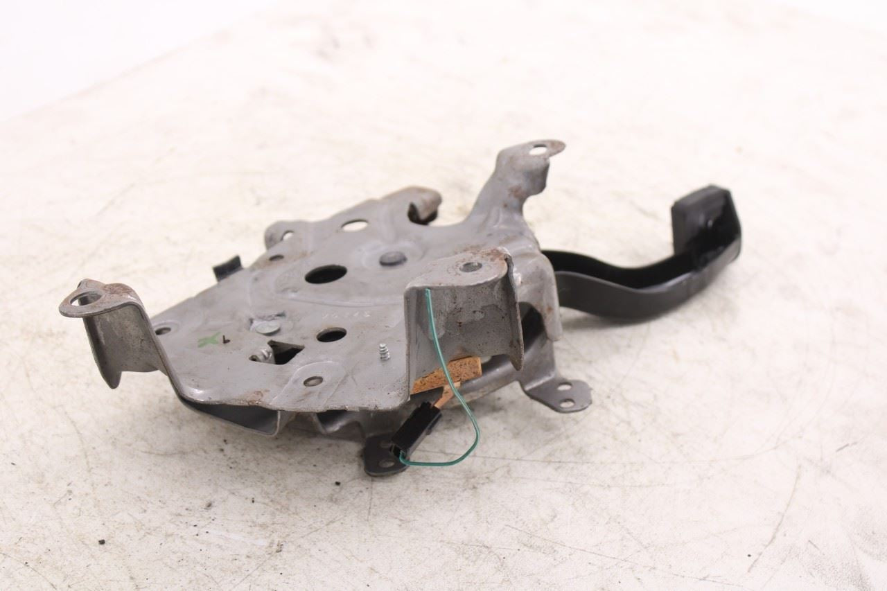08-20 Dodge Grand Caravan GT Parking Brake Lever Emergency Brake Pedal 4877802AD10