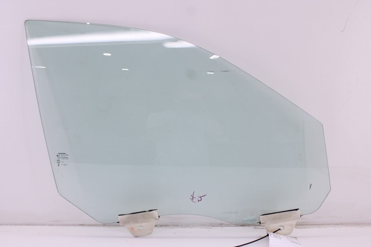 11-21 Jeep Grand Cherokee Limited Front Right Side Door Window Glass 68068670AC - Alshned Auto Parts