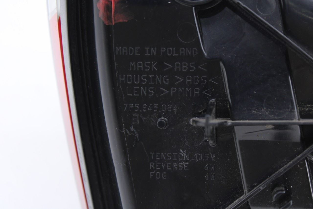 2011-14 Porsche Cayenne S Rear Right Passenger Side Tail Light Lamp 7P5-945-0948