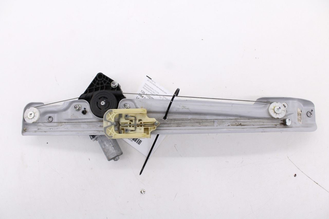 2018-2024 Chevrolet Equinox LT Rear Right Side Door Window Regulator w/ Motor8