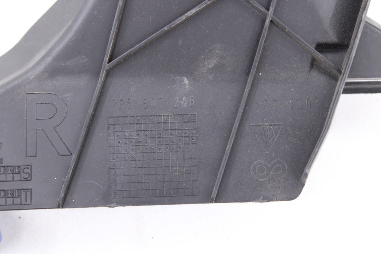 2011-2014 Porsche Cayenne S Front Bumper Support Rail Grille Center Panel4