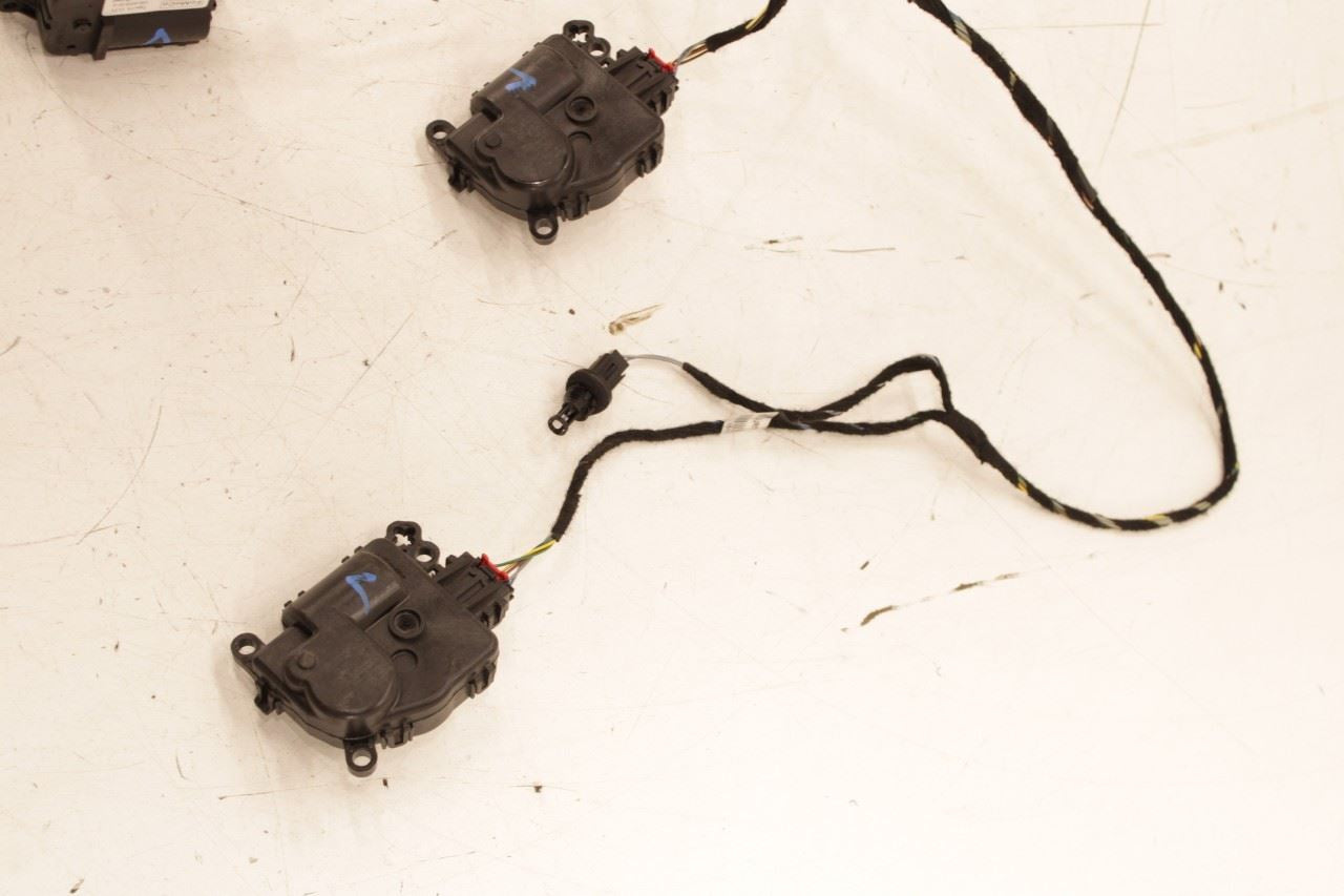 22-24 Ford Expedition MAX XLT HVAC Blend Door Actuator Set of 4 w/ Wire Harness - Alshned Auto Parts