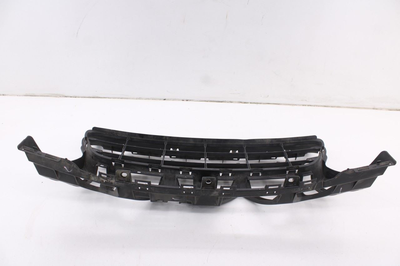2011-2014 Porsche Cayenne S Front Bumper Support Rail Grille Center Panel18