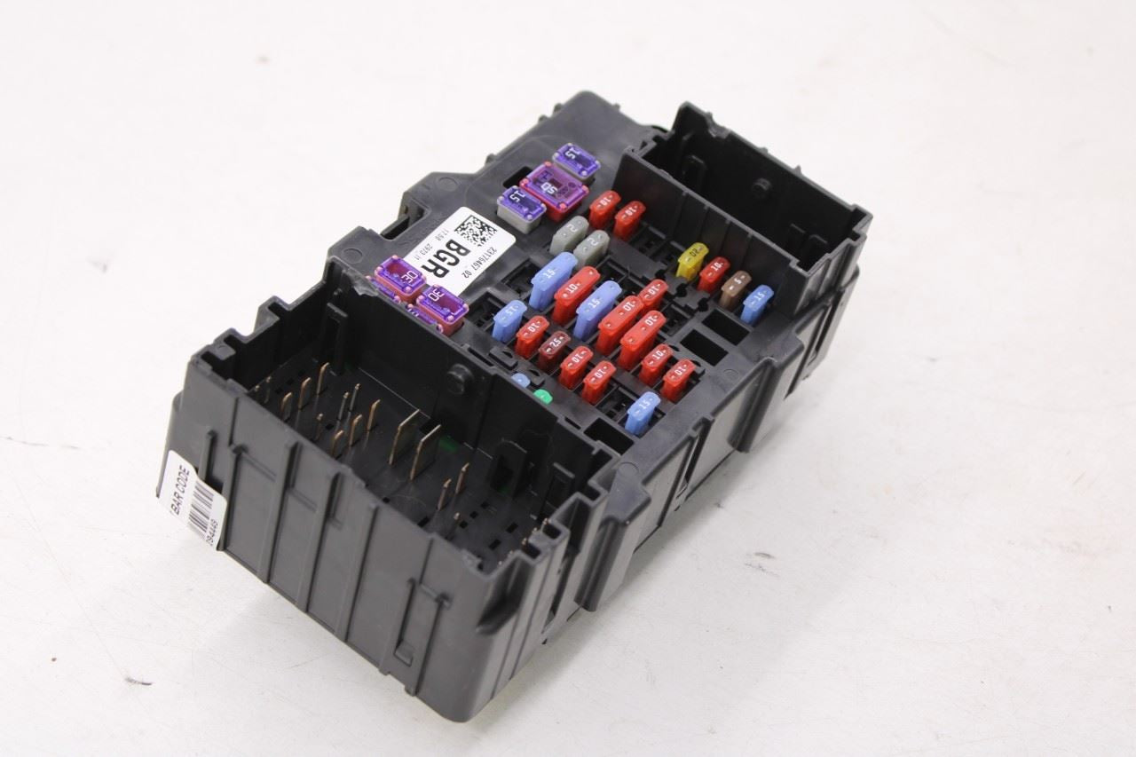 2014-19 Chevy Silverado 1500 2WT Instrument Panel Fuse Relay Junction Block Set - Alshned Auto Parts