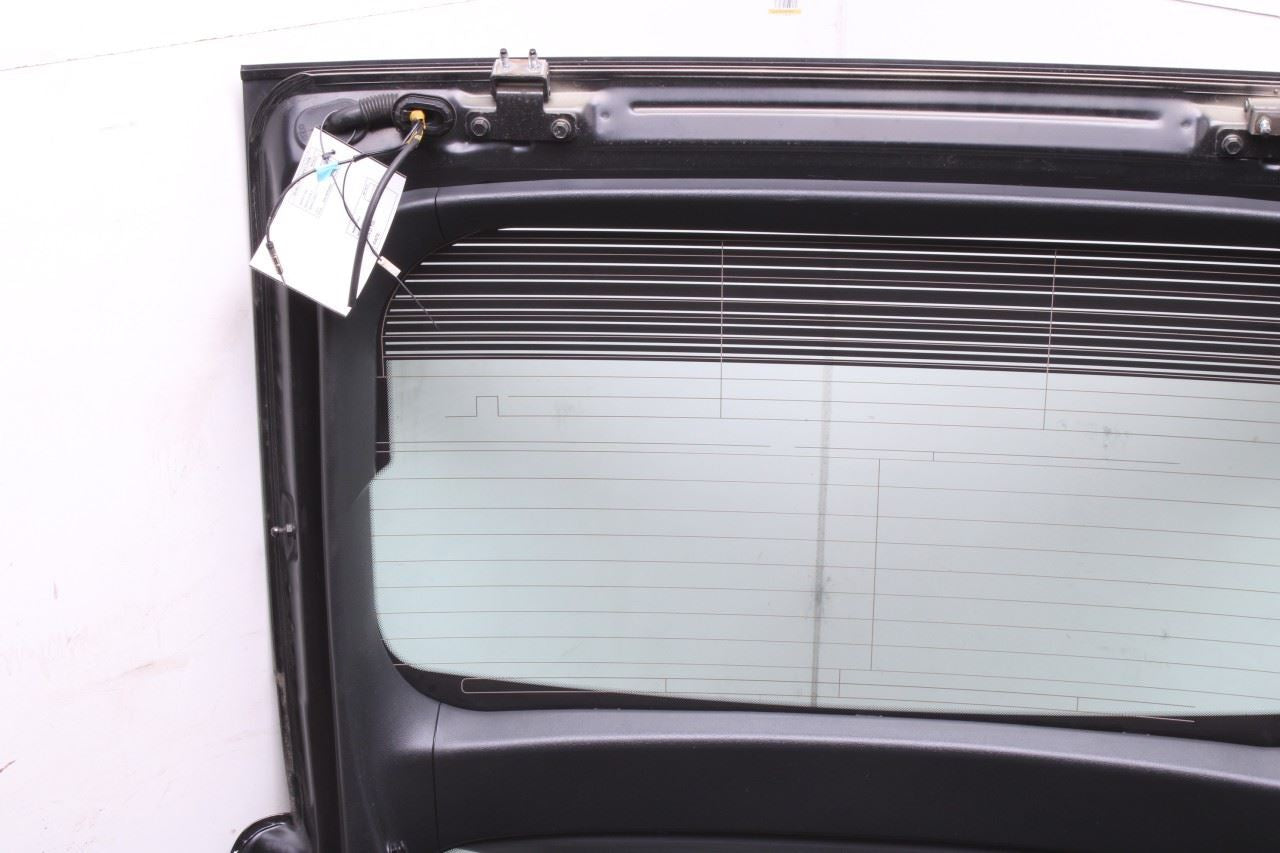 11-17 Hyundai Veloster Turbo Tailgate Back Door Shell Panel Assy 73700-2V014 OEM - Alshned Auto Parts