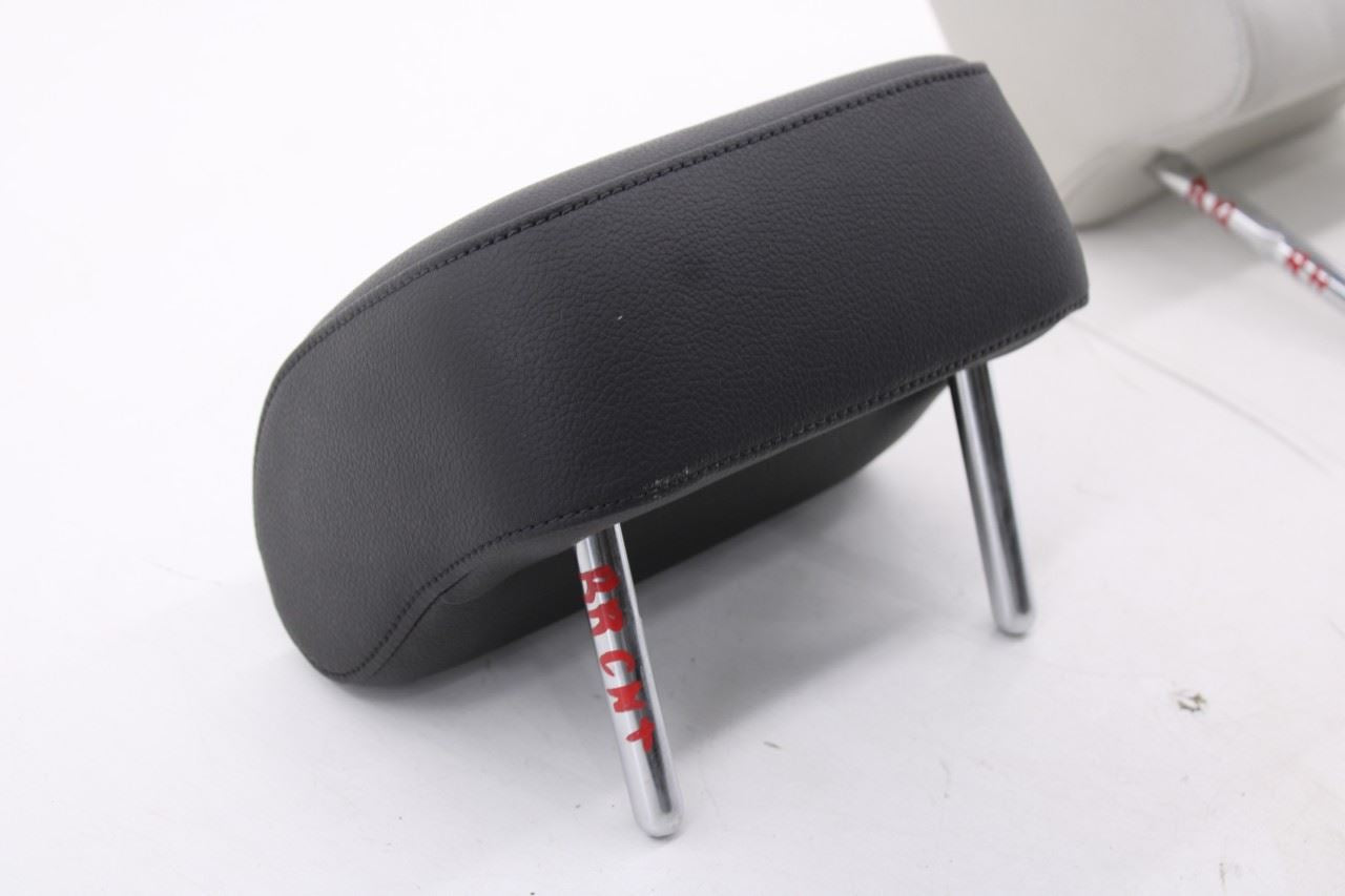 2015-16 Volkswagen Jetta Sport Rear Right Left and Center 2nd Row Seat Headrest14