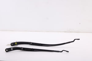 2019-2023 Hyundai Santa Fe SEL Front Left and Right Side Windshield Wiper Arm