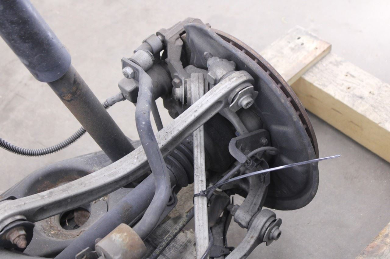 2008-2014 Mercedes-Benz C350 RWD Rear Sub Frame Crossmember Assy w/ Differential - Alshned Auto Parts