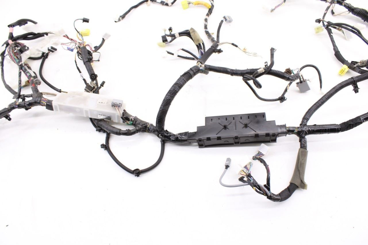 2016-2018 Toyota Sienna LE Dash Instrument Panel Wire Harness 82141-08F91 OEM - Alshned Auto Parts