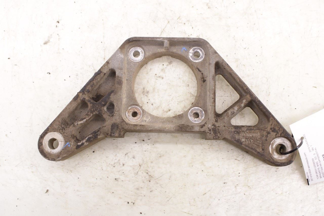 14-23 Jeep Cherokee Limited 4x4 Rear Axle Differential Mount Bracket 68155099AD - Alshned Auto Parts