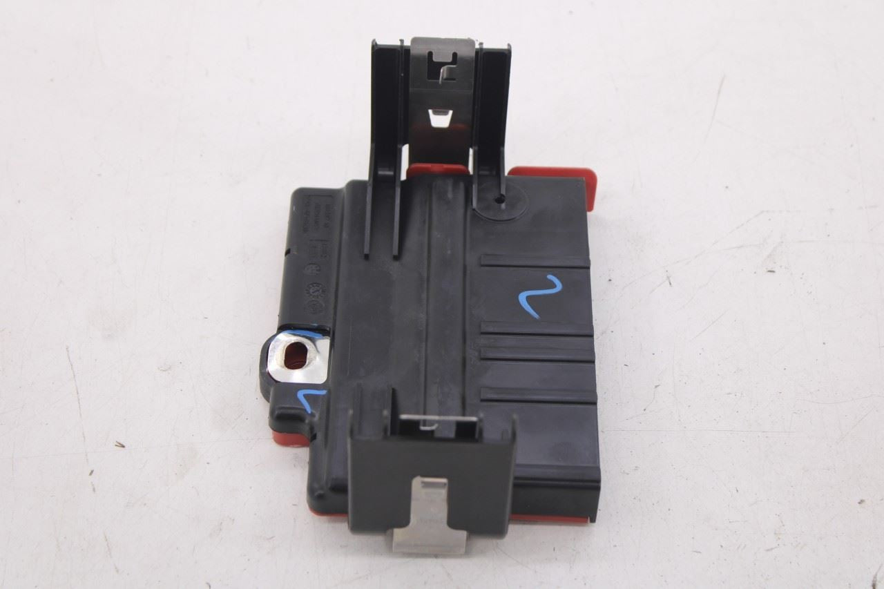 11-13 BMW X5 xDrive35i 3.0L AWD Battery Terminal Power Distribution Junction Box12