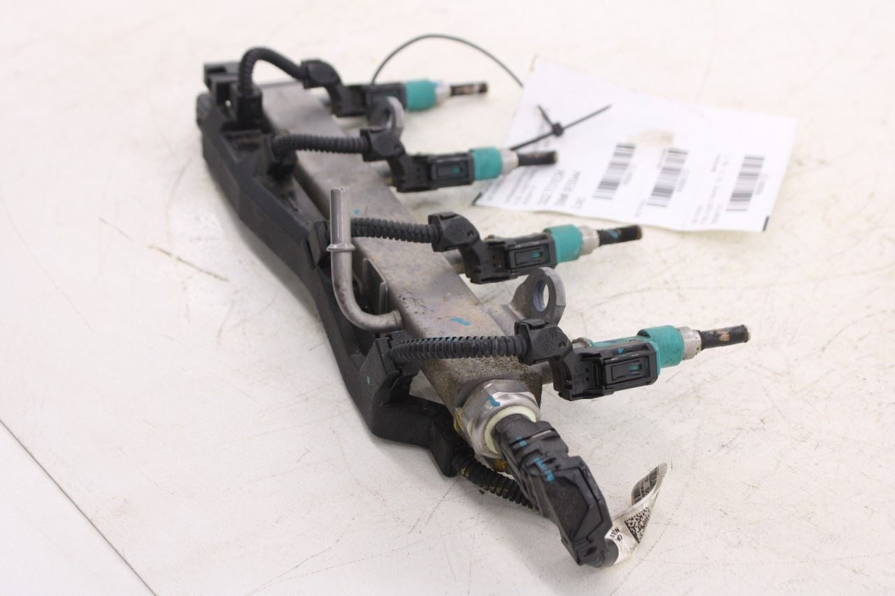 2020-2024 Toyota Corolla LE 2.0L Upper Fuel Rail with Injectors 23814-F2020 OEM5