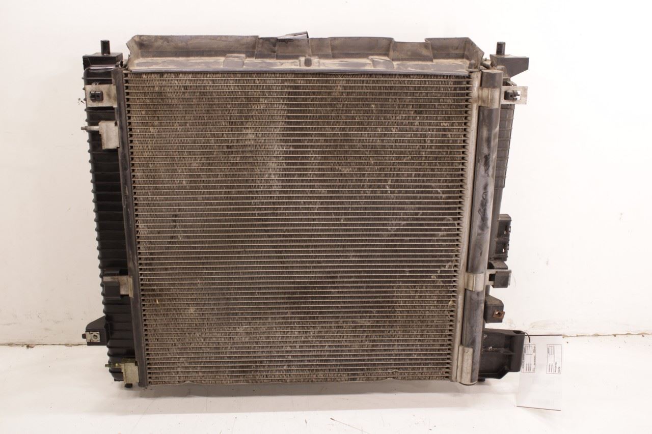 17-19 GMC Acadia SLT-1 3.6L AWD Engine Cooling Radiator Fan Assy 85557760 *ReaD* - Alshned Auto Parts