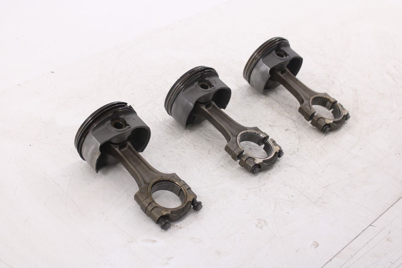 10-11 SeaDoo/BRP GTX IS (215) Engine Piston w/ Connecting Rod Set of 3 4209175165