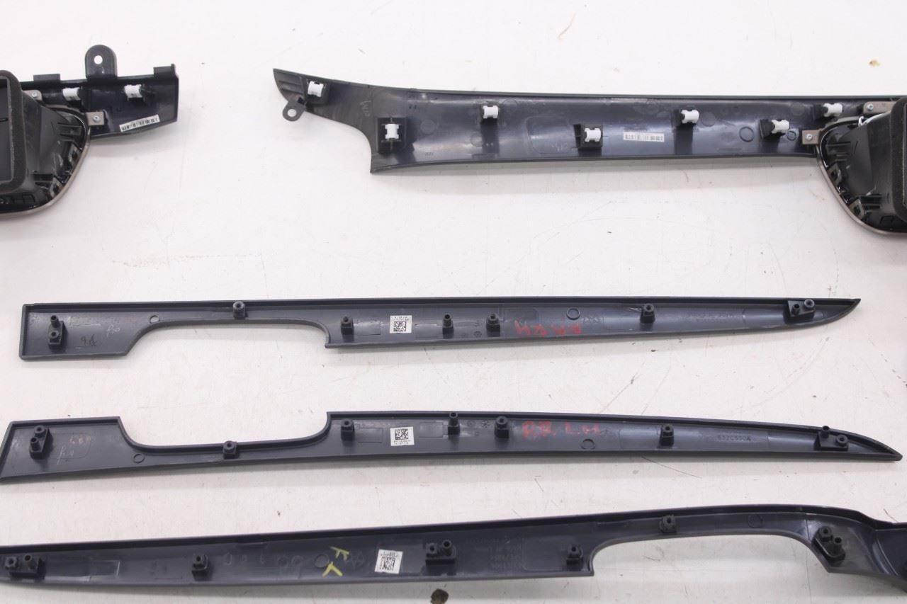 19-21 Jeep Grand Cherokee Laredo X 4x4 Door and Dash Trim and Air Vent Set of 914
