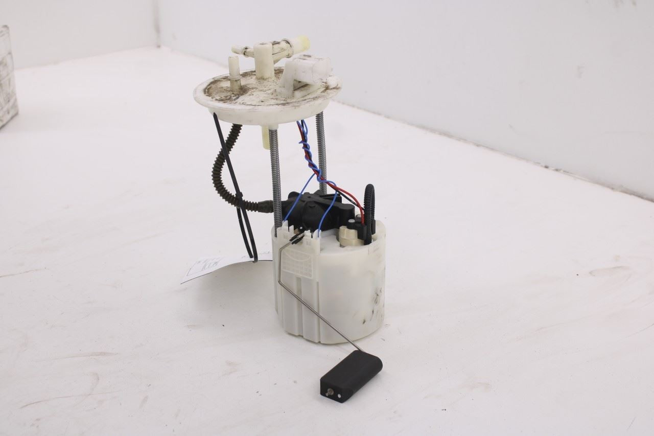 2018-2019 Chevrolet Equinox LT 1.5L In Tank Fuel Pump Assembly 84153104 OEM5