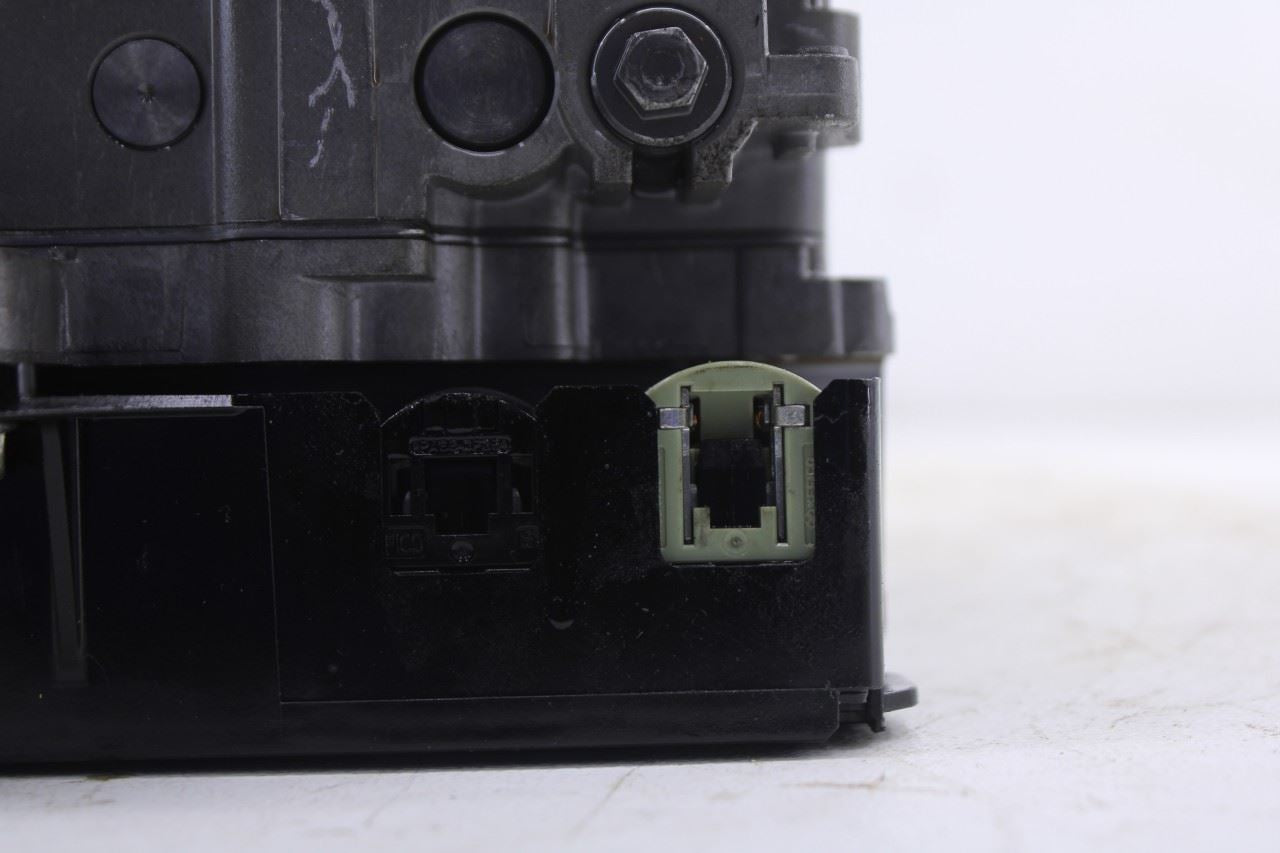 14-16 Kia Soul 1.6L FWD 6-Spd Auto Transmission Valve Body w/ Oil Pan 46210-260013
