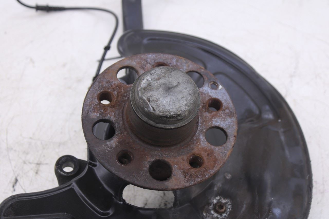 2003-2006 Mercedes-Benz E500 Front Right Side Spindle Knuckle Hub 211-330-65-20 - Alshned Auto Parts