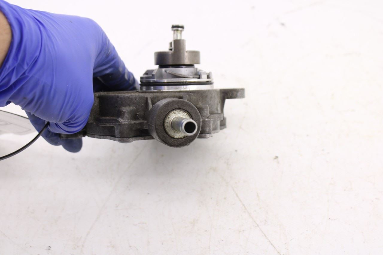 2016-2023 Toyota Tacoma SR5 3.5L Vacuum Pump 29300-0P021 OEM9