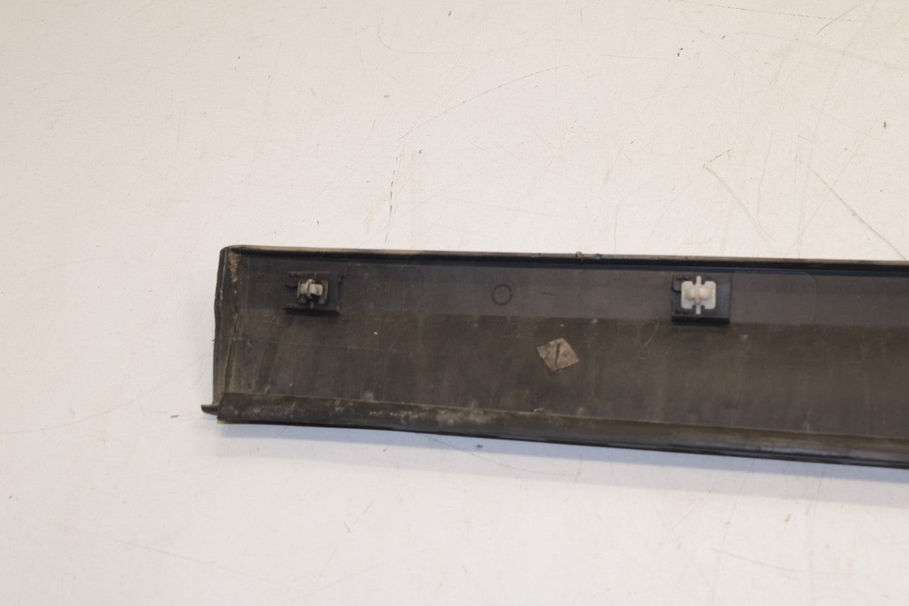 2011-17 BMW X3 xDrive28i Front Right Side Door Lower Molding 51137205780 *ReaD* - Alshned Auto Parts