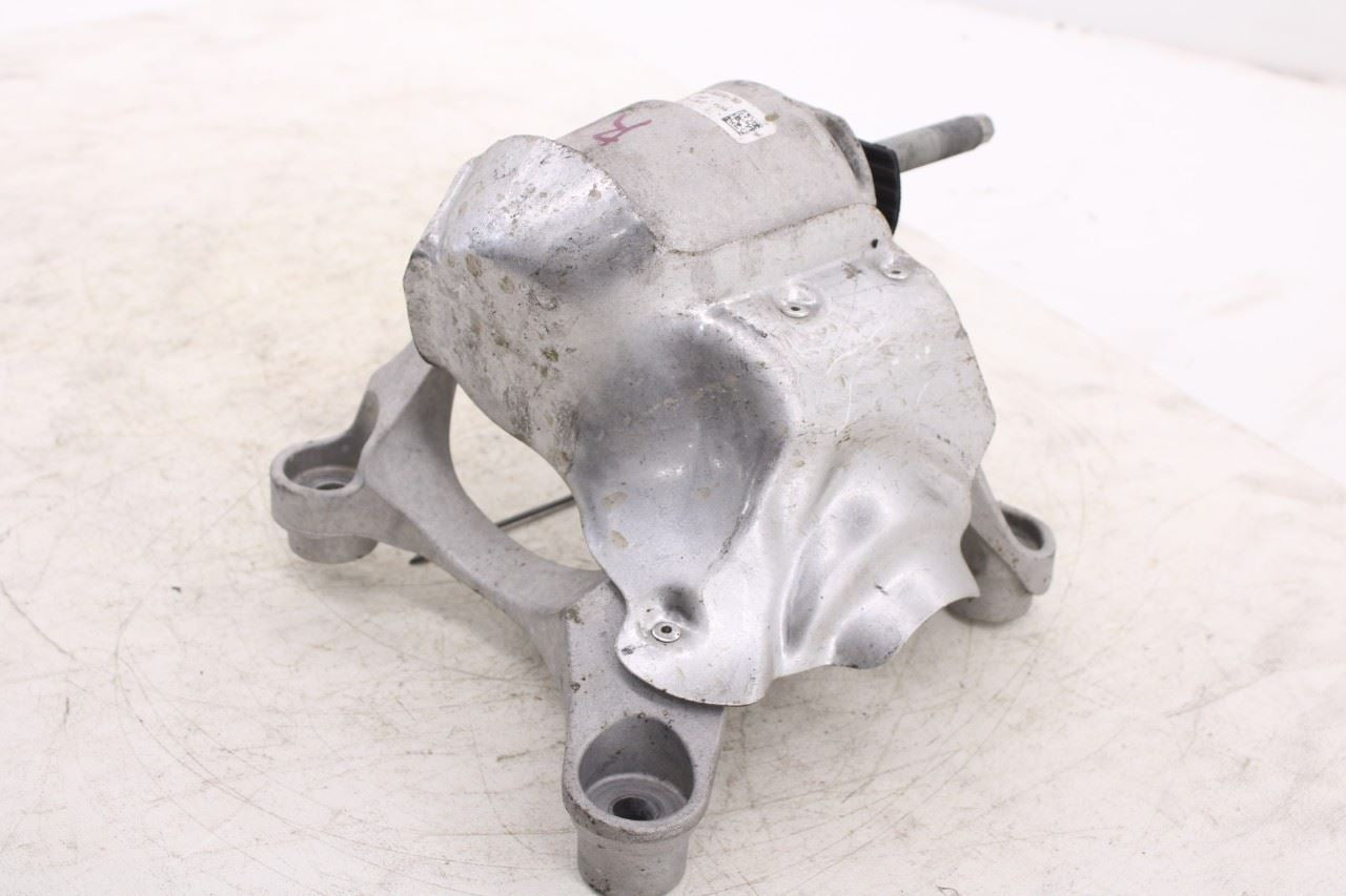 25-26 Ford Explorer Interceptor 3L AWD Front Right Engine Support Mount Bracket5