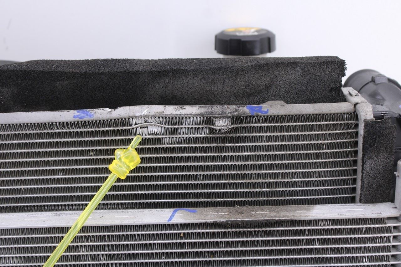 18-23 Kia Stinger GT2 AWD 3.3L Engine Radiator w/ Cooling Fan Motor Assy *ReaD* - Alshned Auto Parts