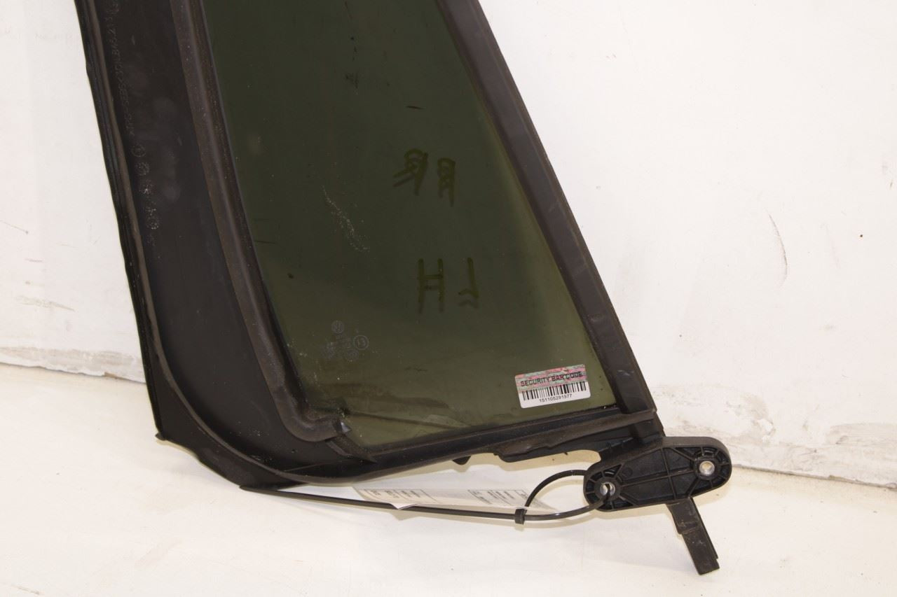 2018-2023 Volkswagen Atlas S Rear Left Side Door Window Fixed Vent Glass *ReaD* - Alshned Auto Parts