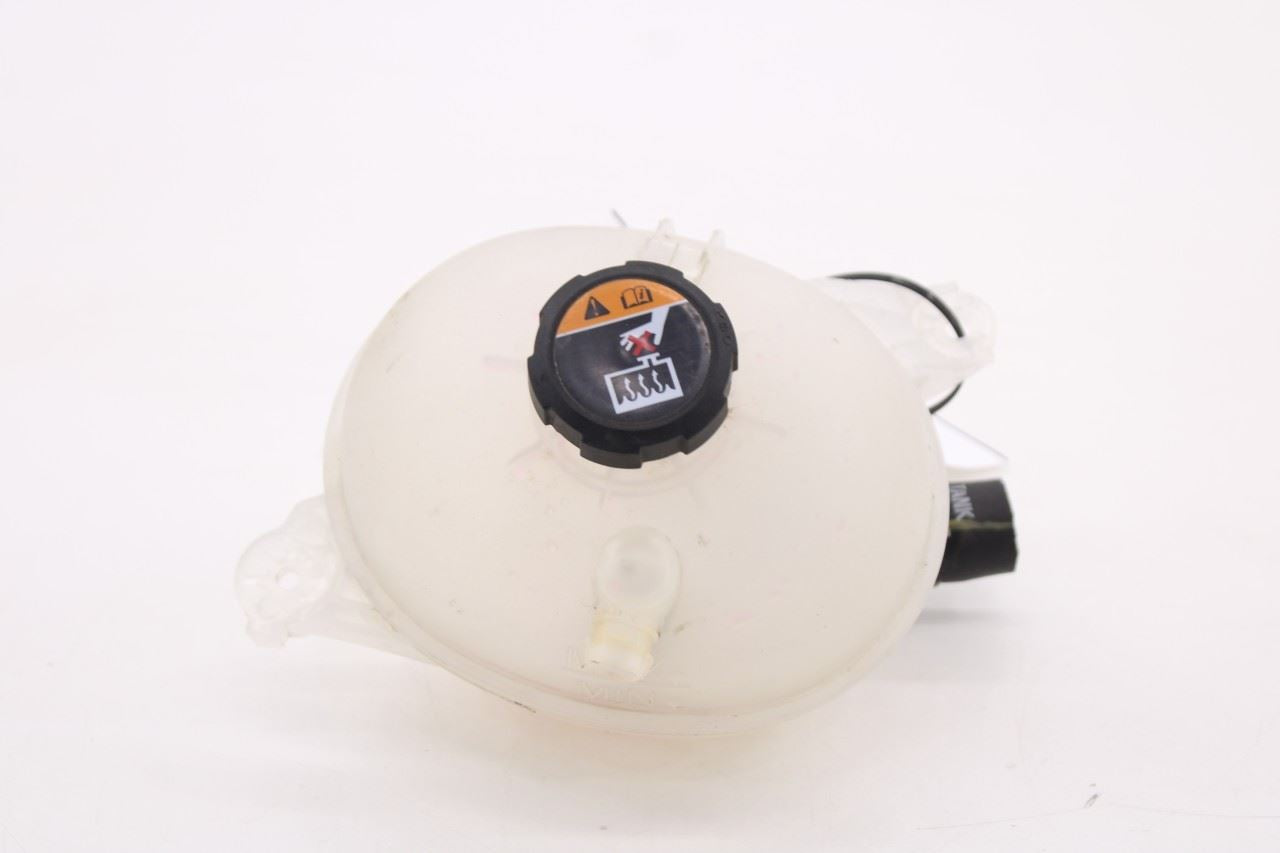 21-26 Hyundai Santa Fe SEL 2.5L Engine Coolant Tank Reservoir Bottle 25430-R50007