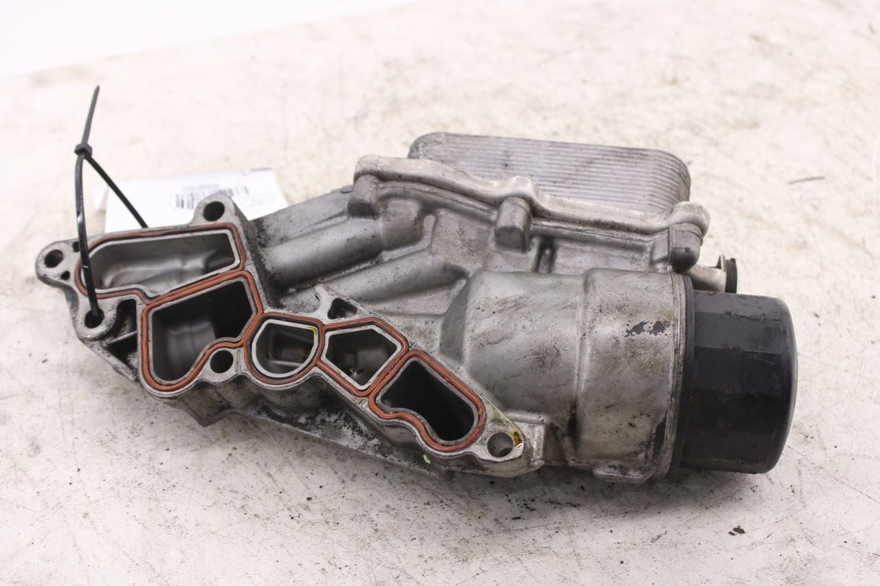 2007-2011 Mercedes-Benz S550 5.5L AWD Engine Oil Cooler 272-180-04-10 OEM4