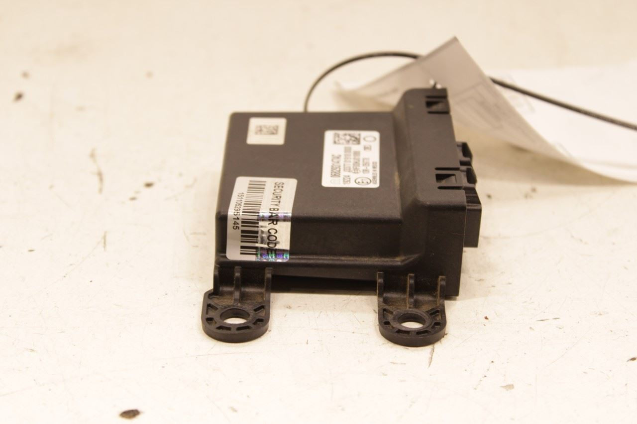 2018-2022 RAM 2500 Tradesman Network Gateway Control Module 68293147AC OEM - Alshned Auto Parts
