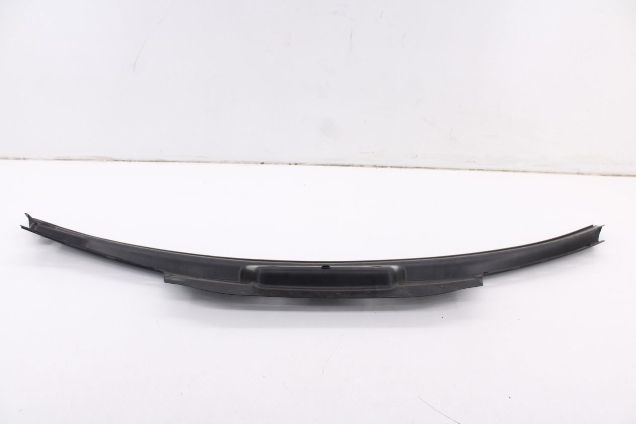 2011-2018 Porsche Cayenne S Front Windshield Cowl Vent Panel 7P5-819-401-B OEM12