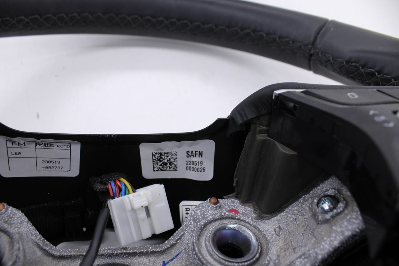 2021-23 Hyundai Santa Fe SEL 2.5L AWD Steering Wheel Leather w/ Control Buttons - Alshned Auto Parts