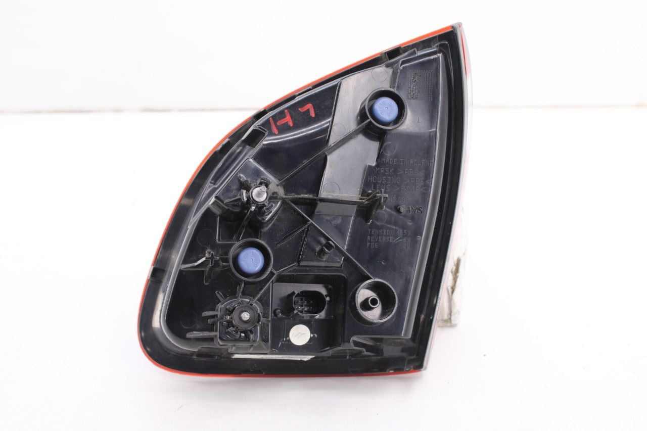 2011-2014 Porsche Cayenne S Rear Left Driver Side Tail Light Lamp 7P5-945-0935