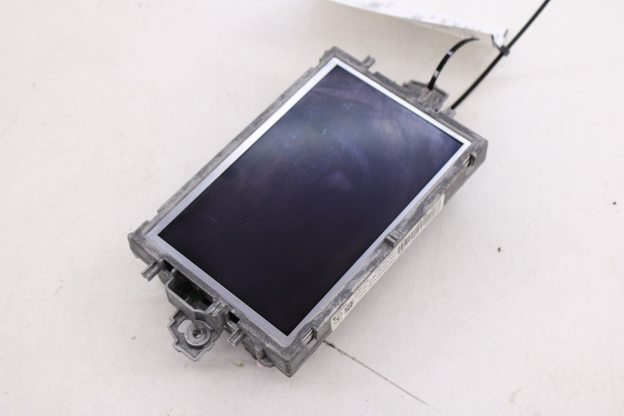 2010-2011 Mercedes-Benz E 350 Luxury 4Matic Dash Information Display A21290086074