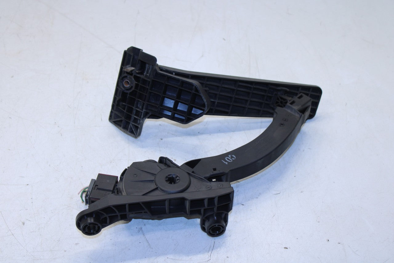 2011-17 Hyundai Veloster 1.6L Accelerator Throttle Gas Pedal Sensor 32700-2V100 - Alshned Auto Parts