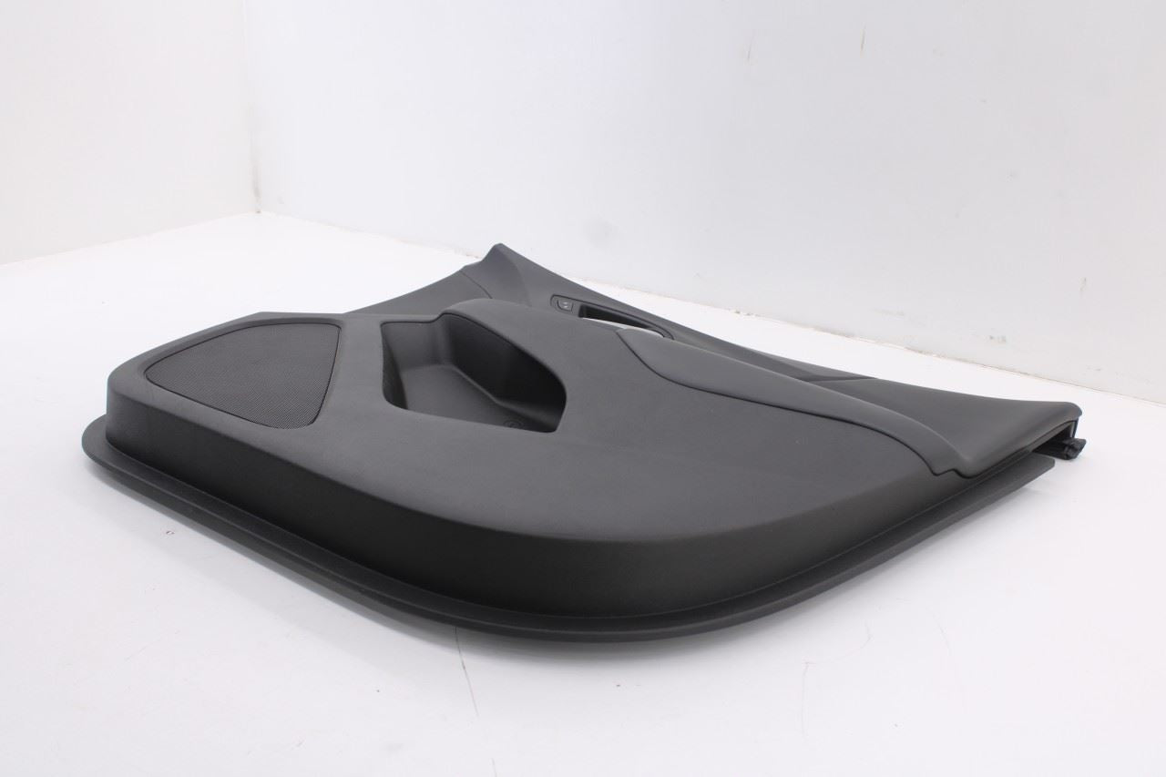 2018-2021 Chevrolet Equinox LT Front Right Side Door Trim Panel 84736140 OEM9