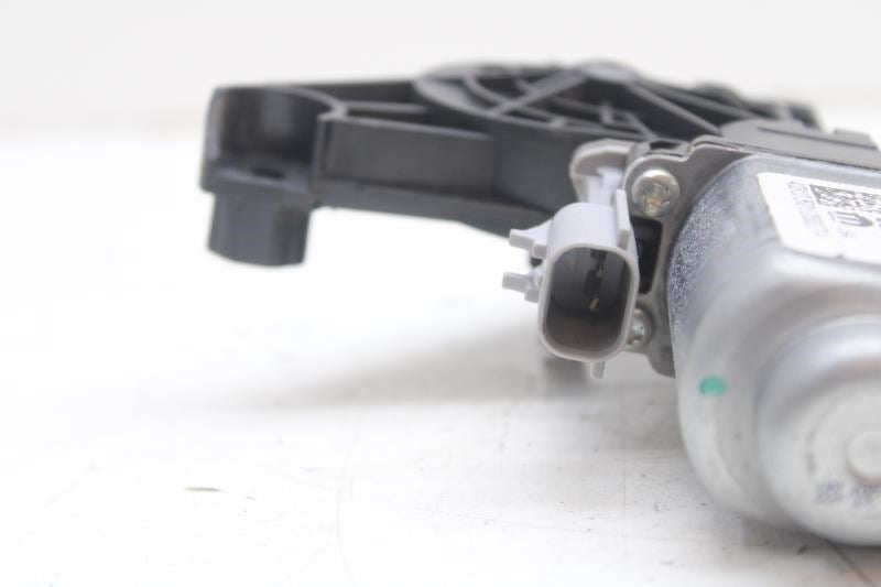 2017-2024 Chrysler Pacifica Rear Right Door Power Window Motor 68314768AA OEM - Alshned Auto Parts