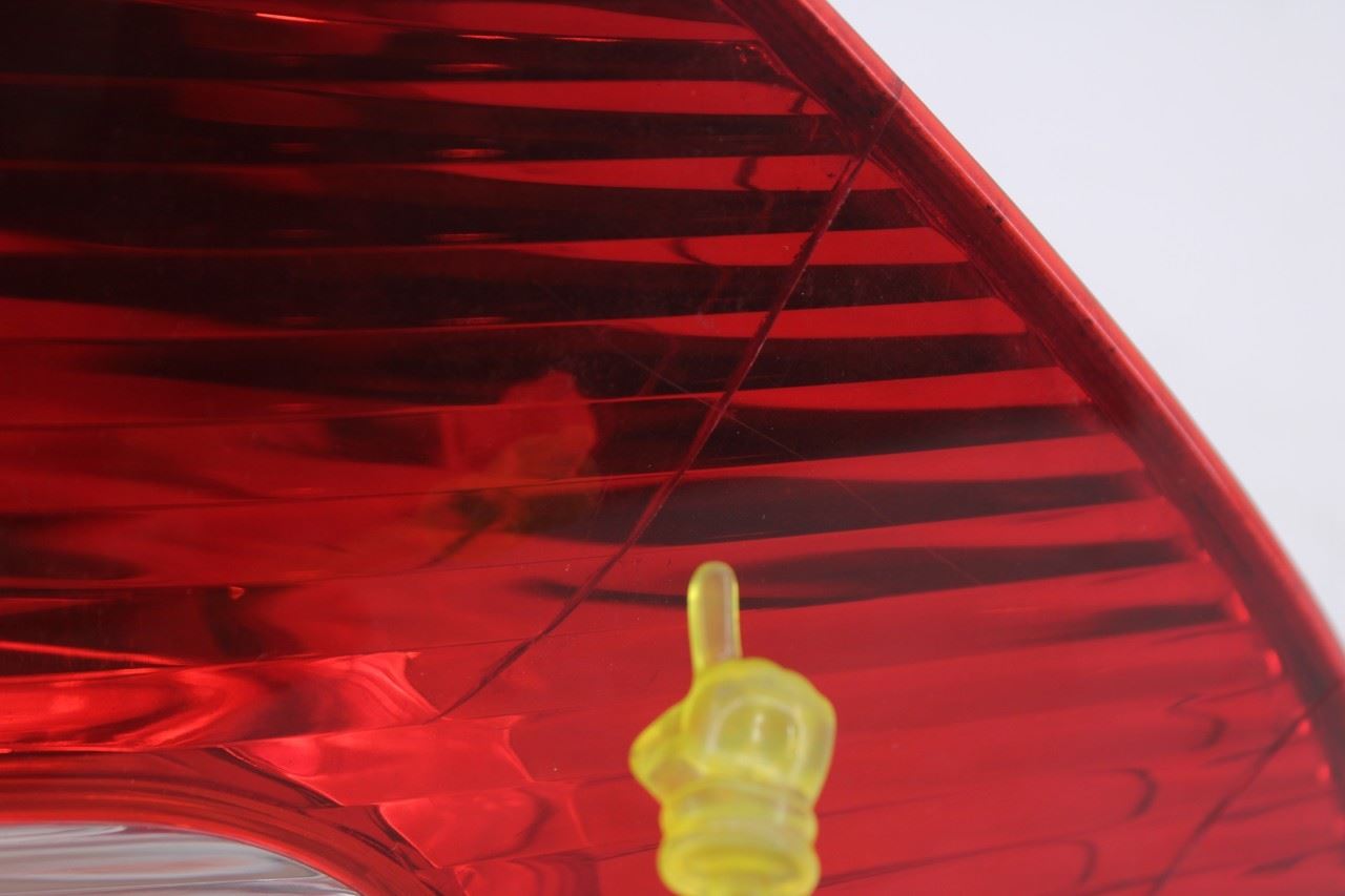 03-06 Mercedes-Benz E500 Rear Right Passenger Side Tail Light Lamp 211-820-06-64 - Alshned Auto Parts