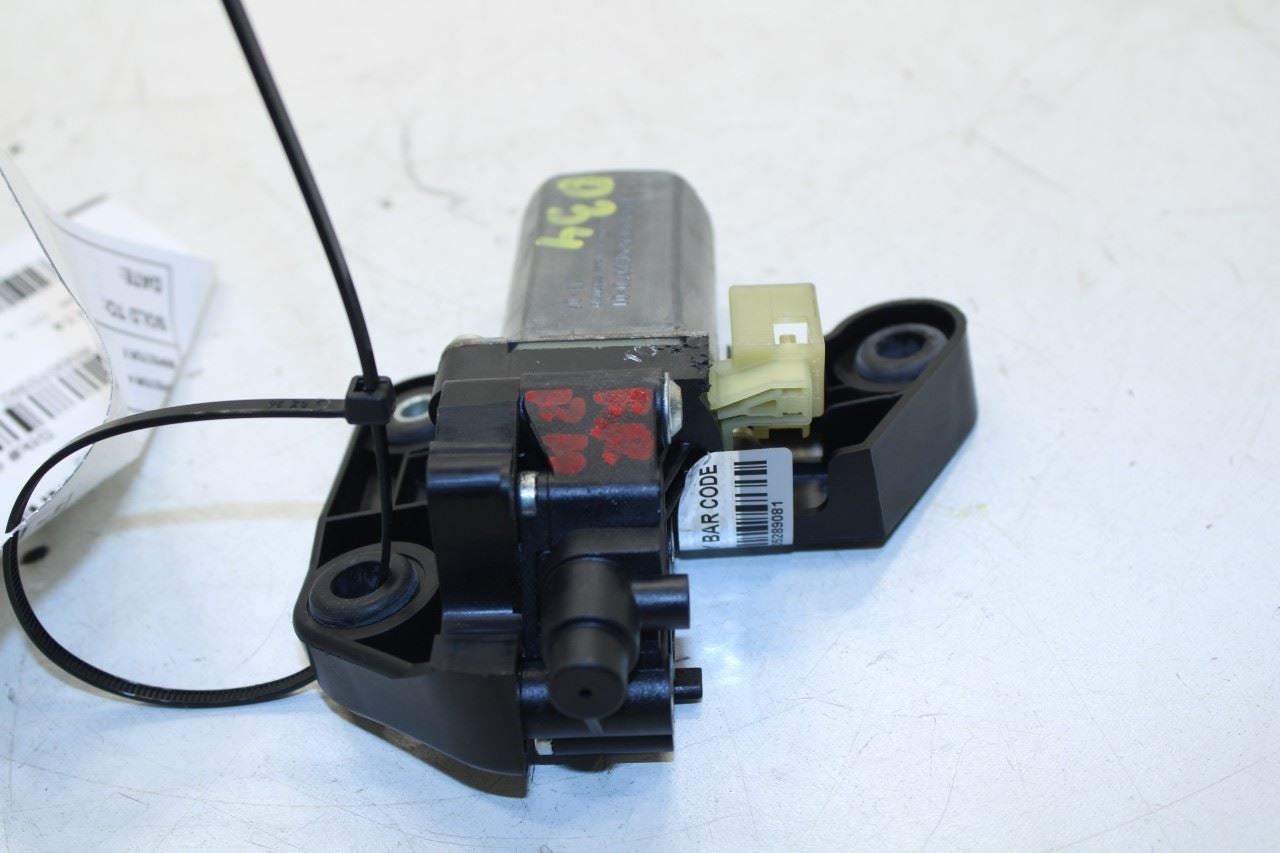 10-15 BMW 750i xDrive 4.4L Rear Door Passenger Right Side Window Sunshade Motor - Alshned Auto Parts