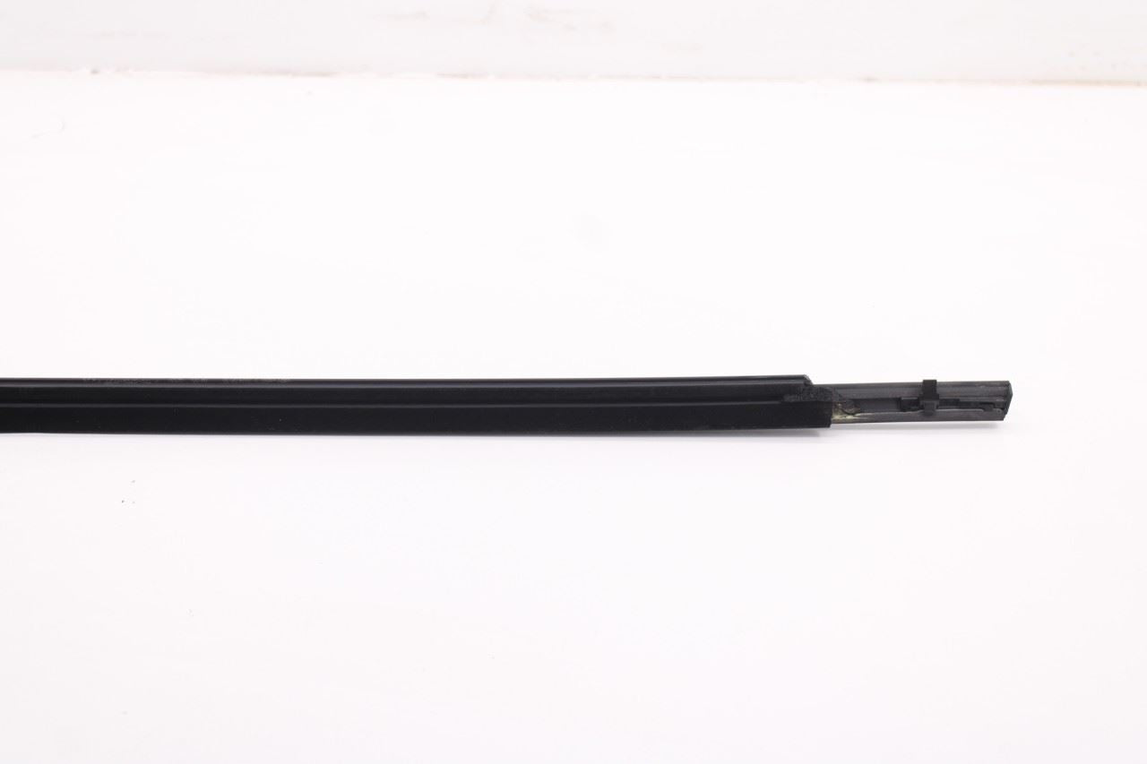 2021-2026 Hyundai Elantra SE Rear Right Door Window Run Channel w/ Weatherstrips7