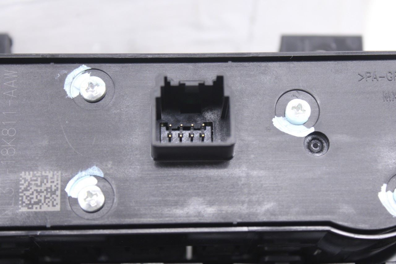 2022-24 Ford F150 XLT SuperCrew RWD Radio AC Heater Temperature Climate Control20