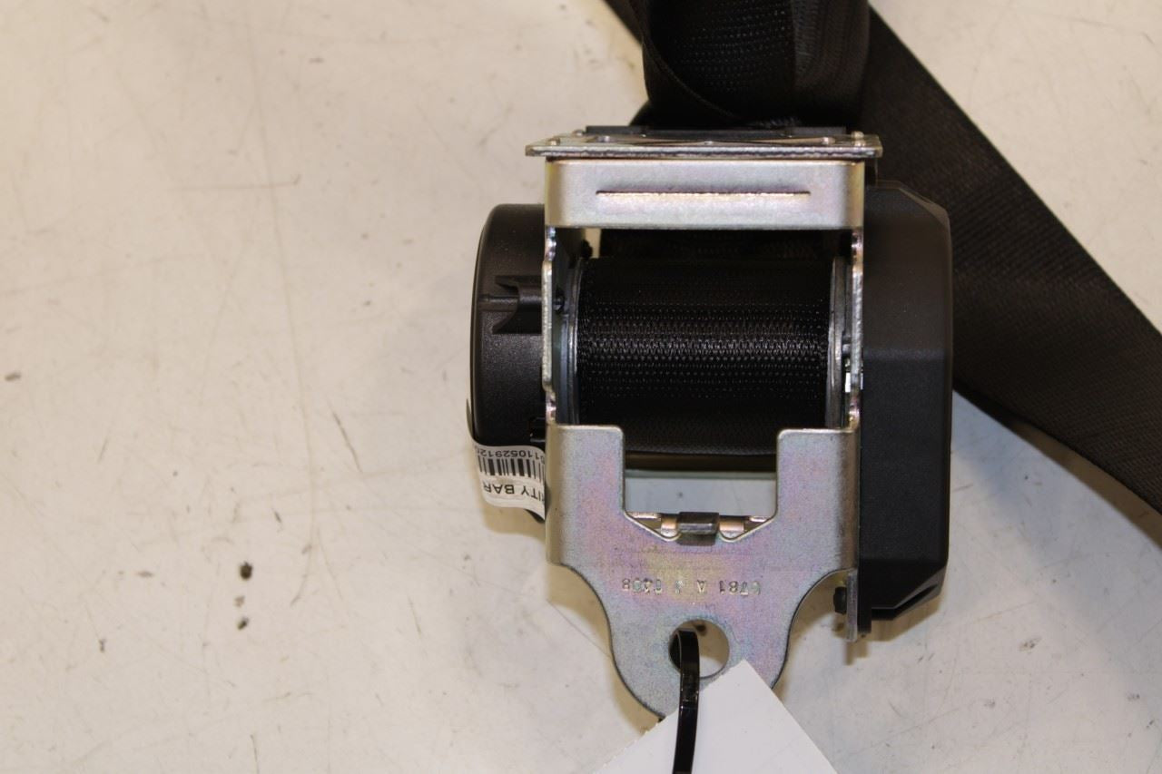 2014-2021 Maserati Ghibli S Q4 3.0L AWD Rear Center 2nd Row Seat Belt Retractor - Alshned Auto Parts