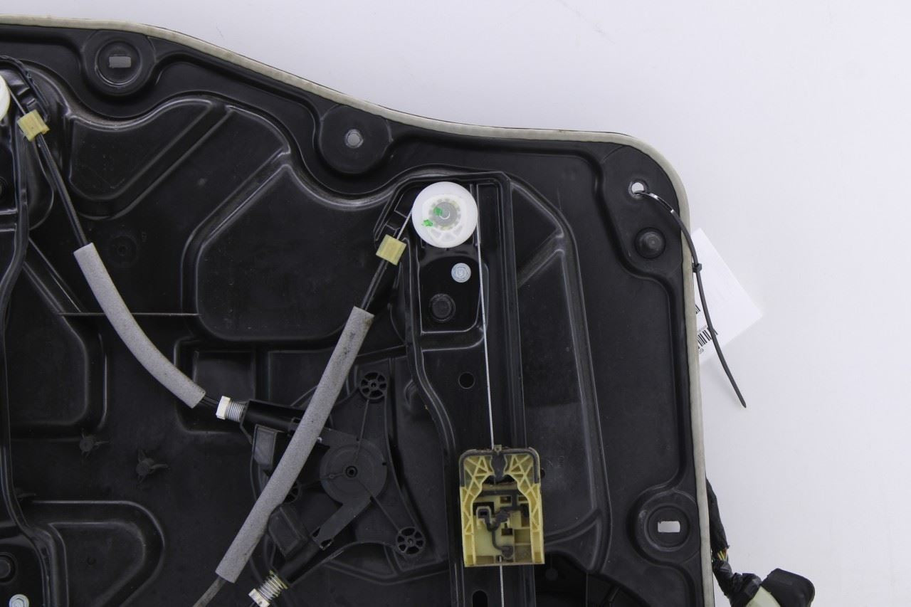 2011-25 Dodge Durango SXT Rear Right Door Window Regulator w/ Carrier and Motor11