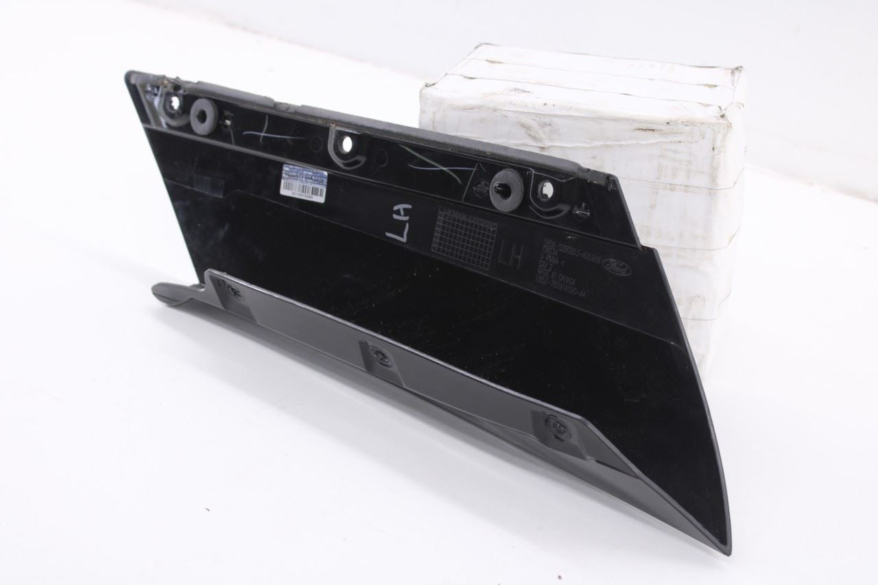20-26 Ford Explorer Interceptor Rear Left D-Pillar Exterior Trim LB5Z78291A09AA7