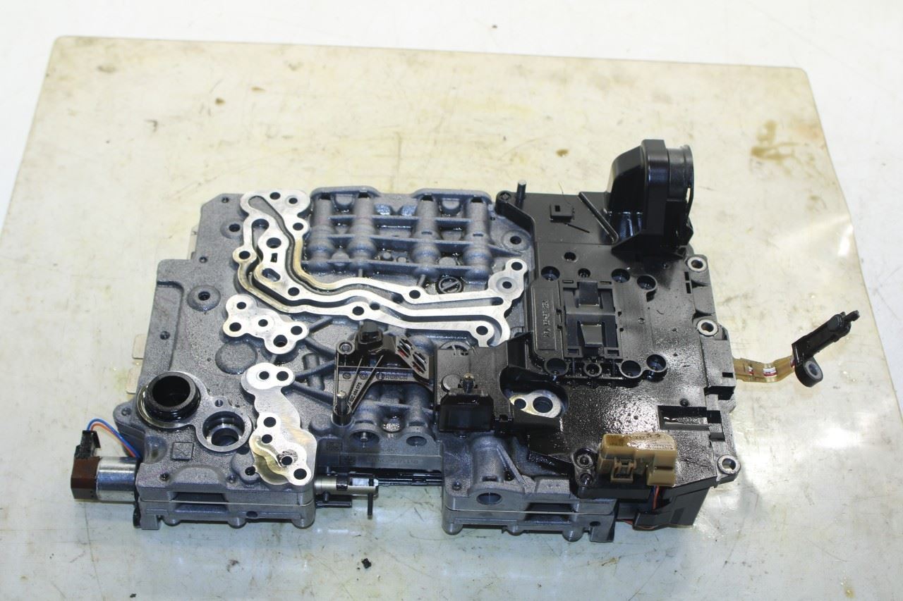 2014-2015 Jeep Grand Cherokee 3.6L 4WD Auto Transmission Valve Body w/ Oil Pan - Alshned Auto Parts