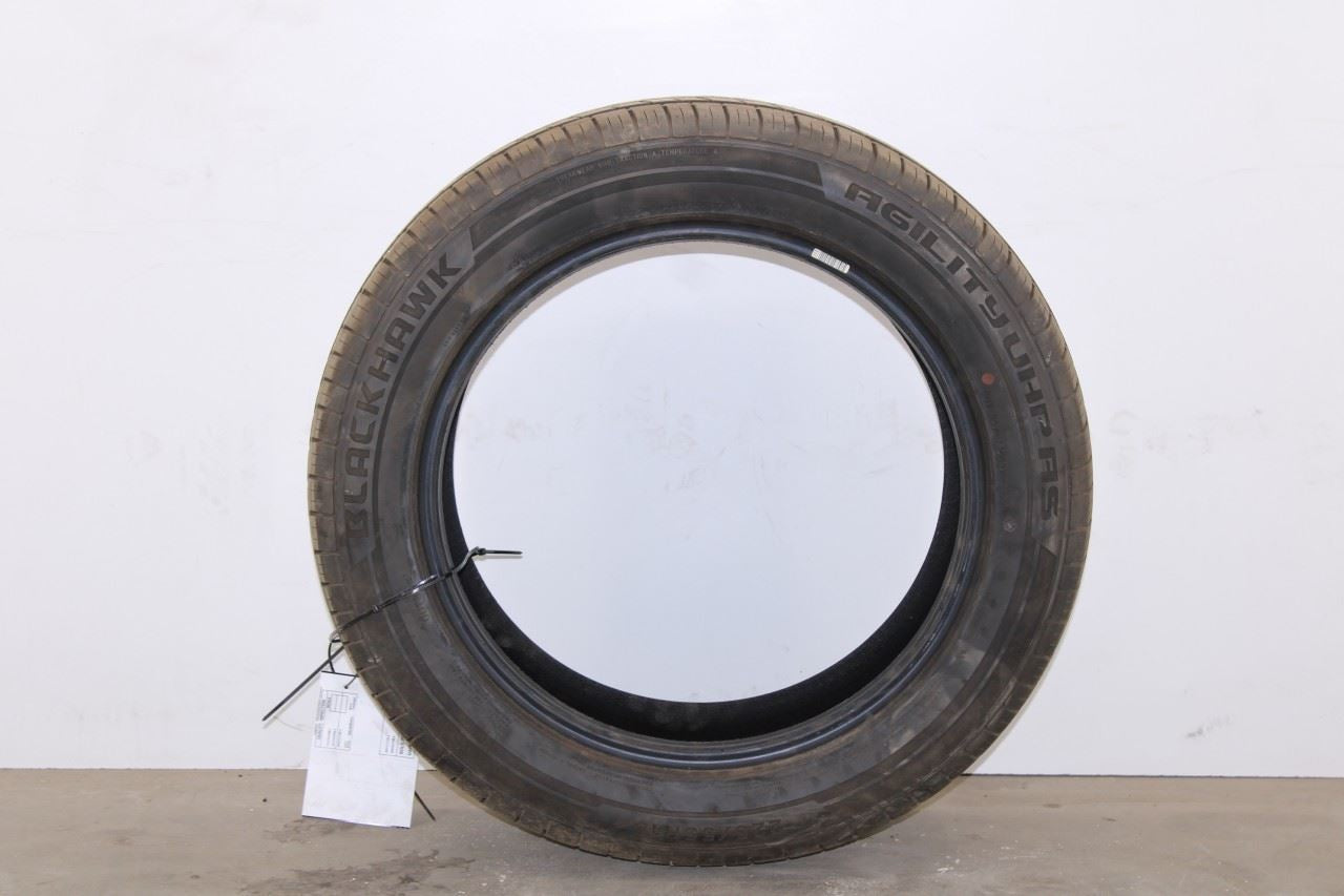 2025 Tire Blackhawk Agility UHP AS 225/55R18 R830960