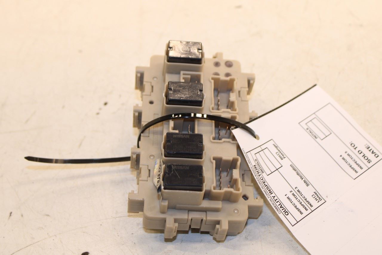 14-19 Infiniti QX60 3.5L Cabin Instrument Panel Fuse Relay Junction Block *ReaD* - Alshned Auto Parts