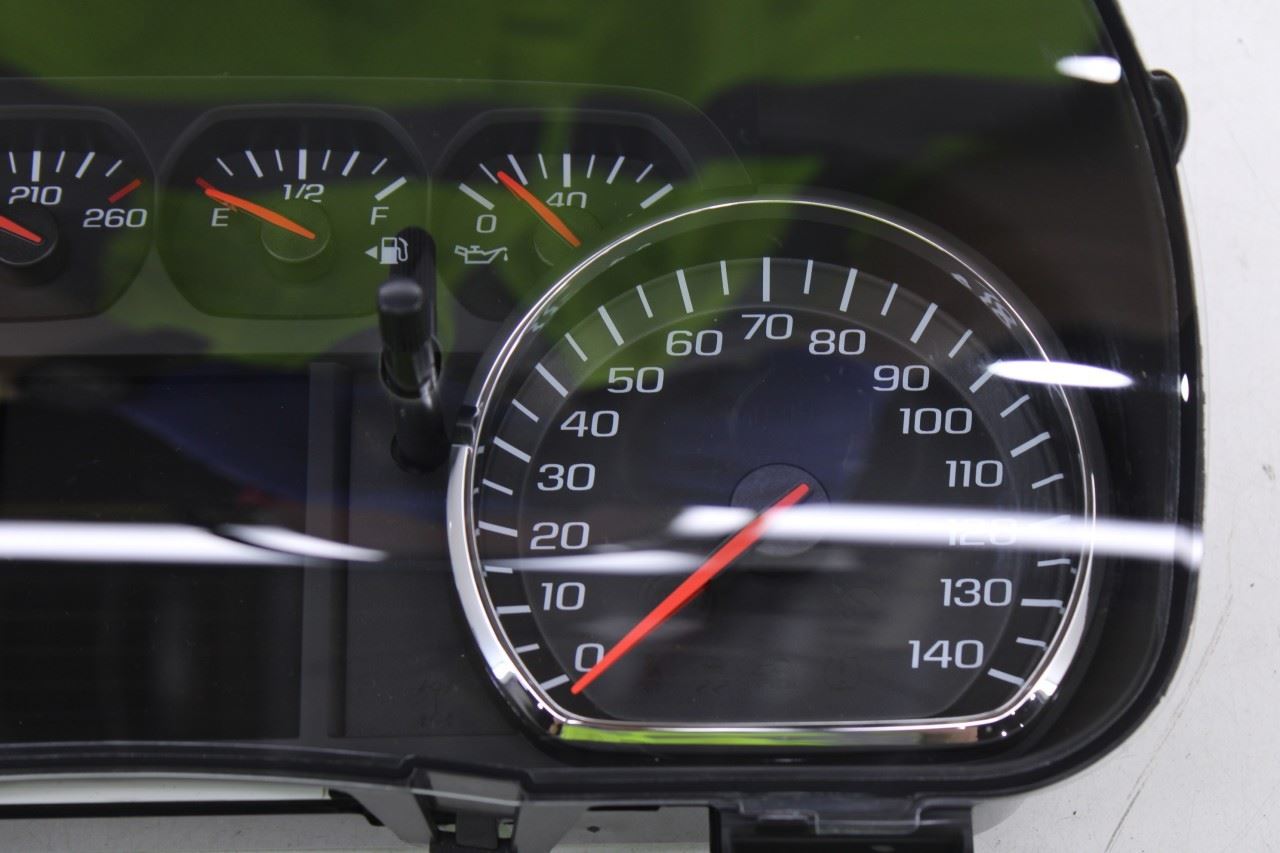 2014-15 Chevrolet Silverado 1500 2WT Speed Gauge Instrument Cluster 117K Mileage - Alshned Auto Parts