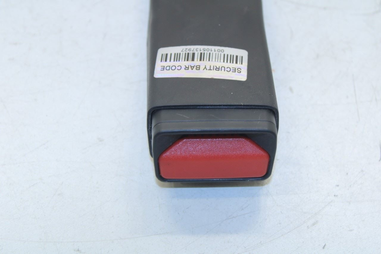 2019-24 Chevrolet Blazer 2LT Rear RH and LH 2nd Row Center Seat Belt Buckle Set - Alshned Auto Parts